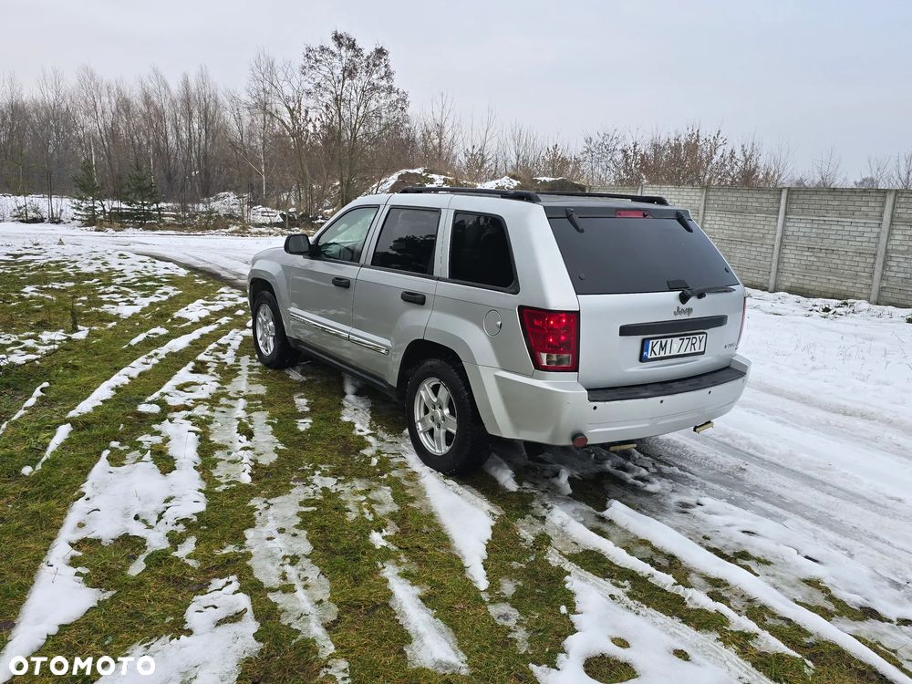 Jeep Grand Cherokee - 8