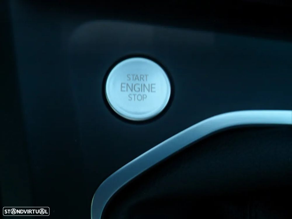 VW Golf Variant 1.5 TSI Urban - 28