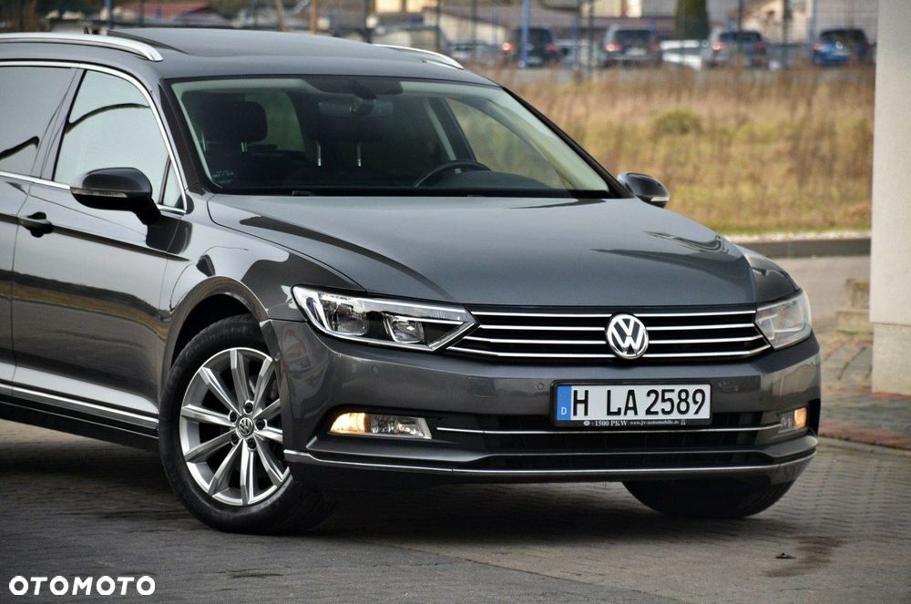 Volkswagen Passat - 4