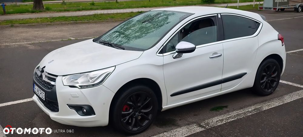 Citroën DS4 1.6 THP SportChic - 11