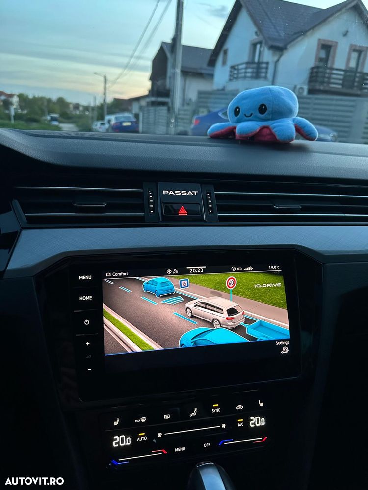 VOLKSWAGEN Passat 2020 — imagine 9