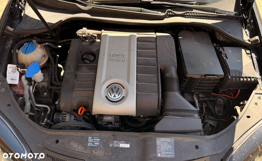 Volkswagen Jetta 2.0 Turbo FSI DSG Sportline - 21