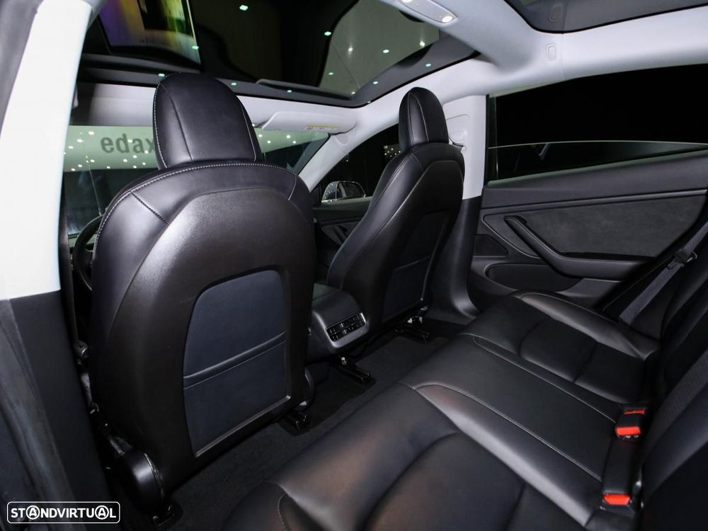 Tesla Model 3 Performance Dual Motor AWD - 11