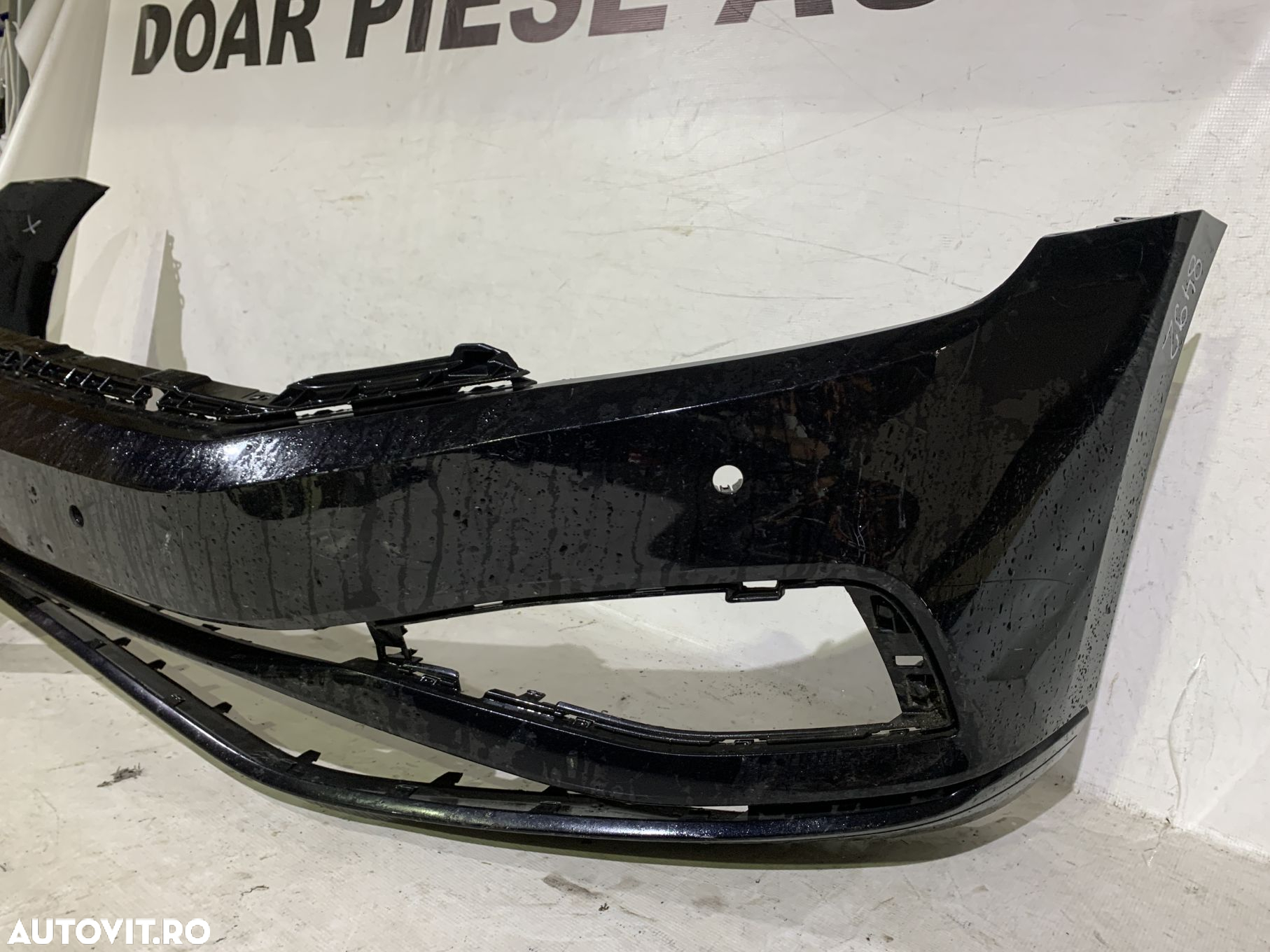 Bara fata VW Passat B8, facelift, 2019, 2020, 2021, 2022, 2023, cod origine OE 3G0807221E, cu gauri pentru senzori de parcare (4). - 4