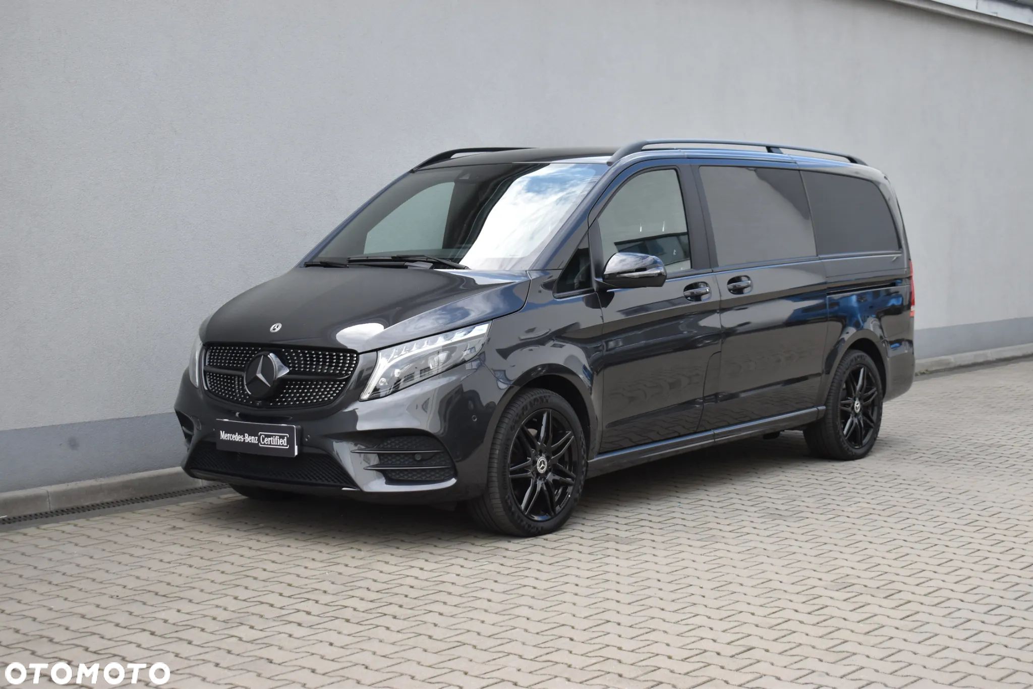 Mercedes-Benz Klasa V 300 d extralang 4Matic 9G-TRONIC Exclusive - 1