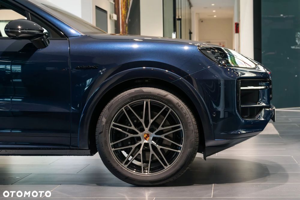 Porsche Cayenne E-Hybrid PHEV Black Edition - 10