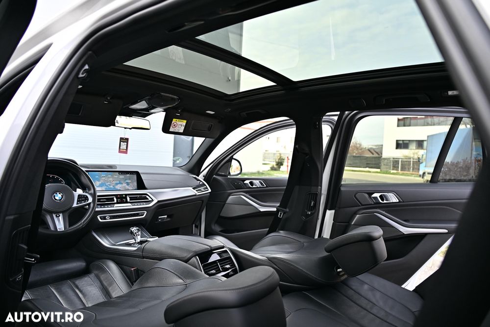 BMW X5 xDrive45e - 38