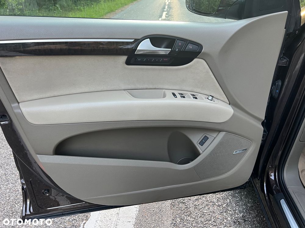 Audi Q7 3.0 TDI DPF Quattro Tiptronic - 13