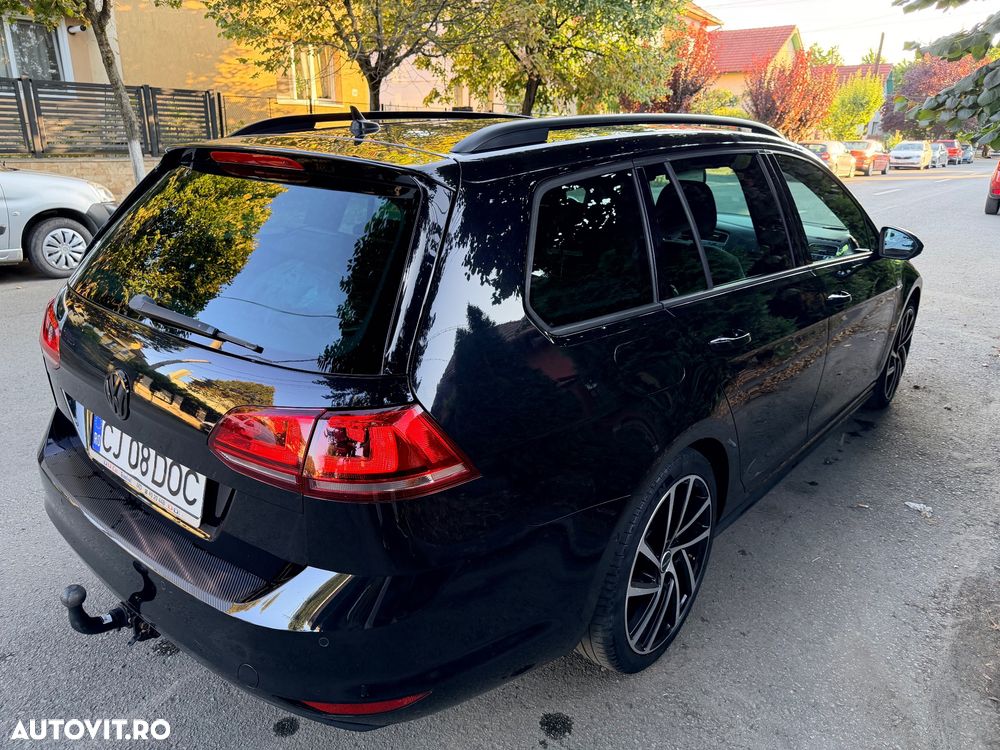 Volkswagen Golf 2.0 TDI DPF BMT DSG GTD - 9