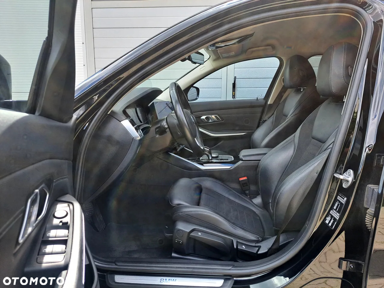 BMW Seria 3 318i Sport - 8