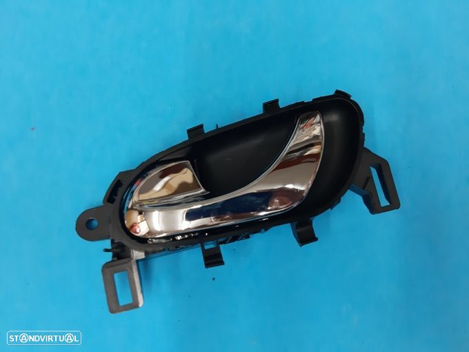 Puxador pega punho porta Nissan Qashqai J11 2013-2021 (806714EA1A) NOVO - 2
