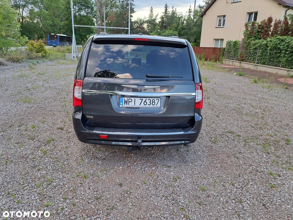 Chrysler Town & Country 3.6 Touring - 3