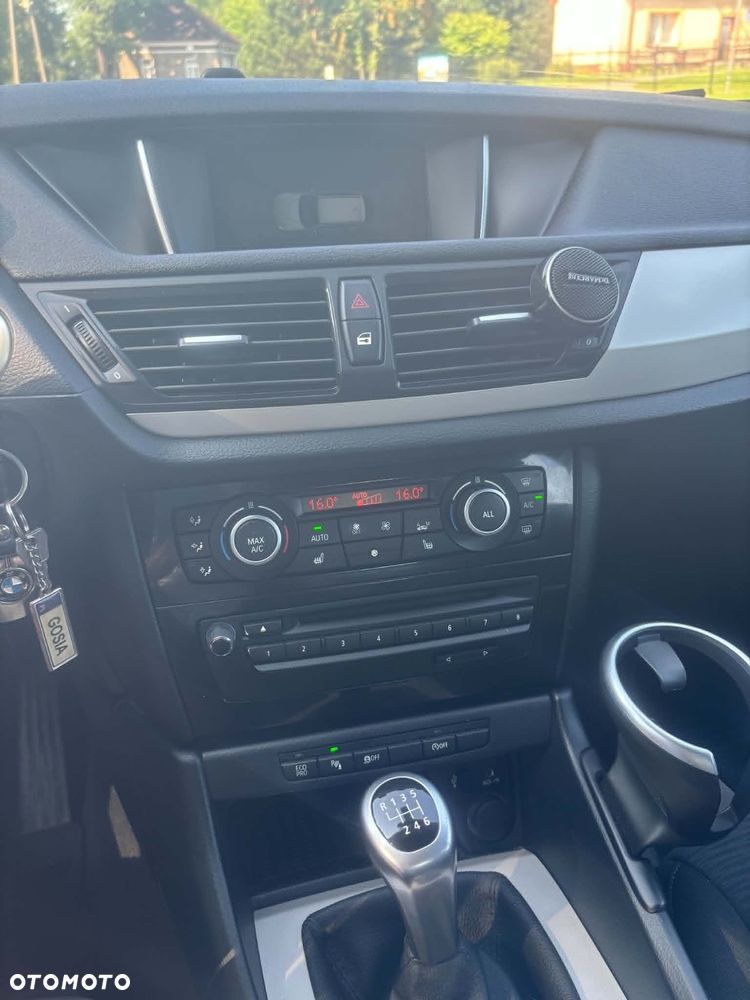 BMW X1 - 8