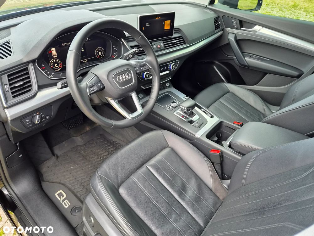 Audi Q5 45 TFSI quattro S tronic design - 9