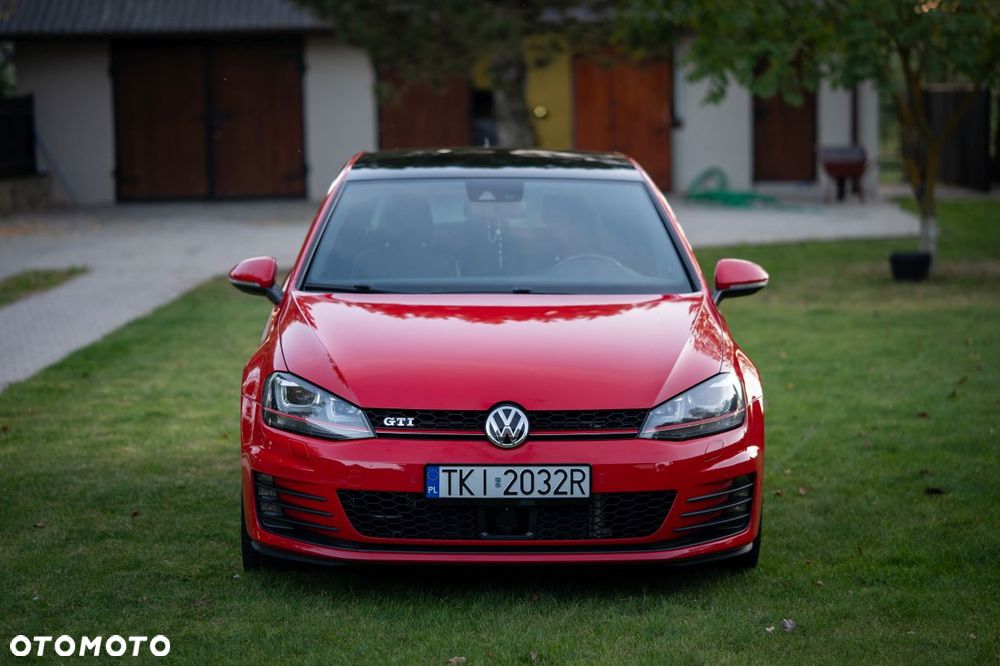 Volkswagen Golf GTI Performance BlueMotion Technology - 3
