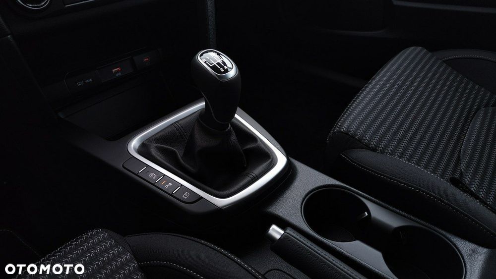 Kia Ceed - 12