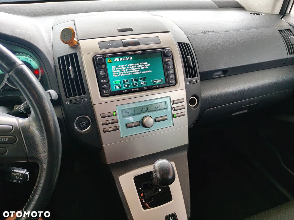 Toyota Corolla Verso 1.8 Sol 7os MM - 14