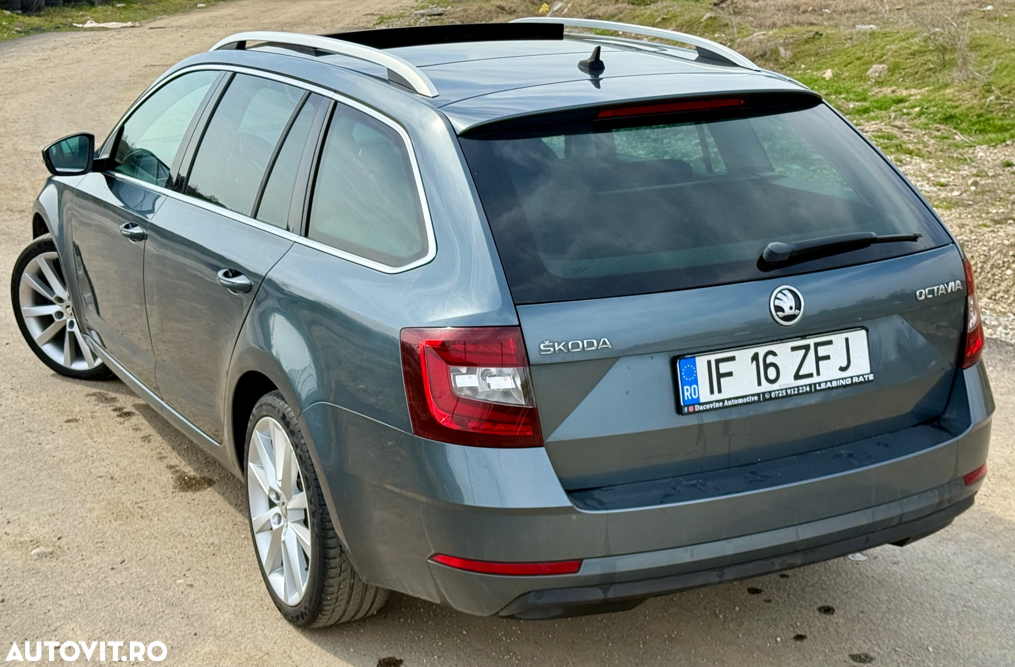 Skoda Octavia 2.0 TDI DSG Sport Edition - 4