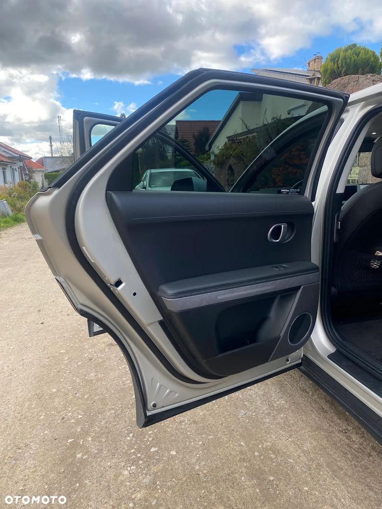 Hyundai IONIQ 5 77,4 kWh 4WD Dynamiq - 17