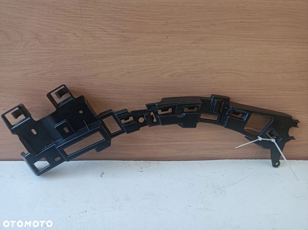BERLINGO COMBO RIFTER 18- ŚLIZG ZDERZAKA LEWY TYŁ 9816768880
