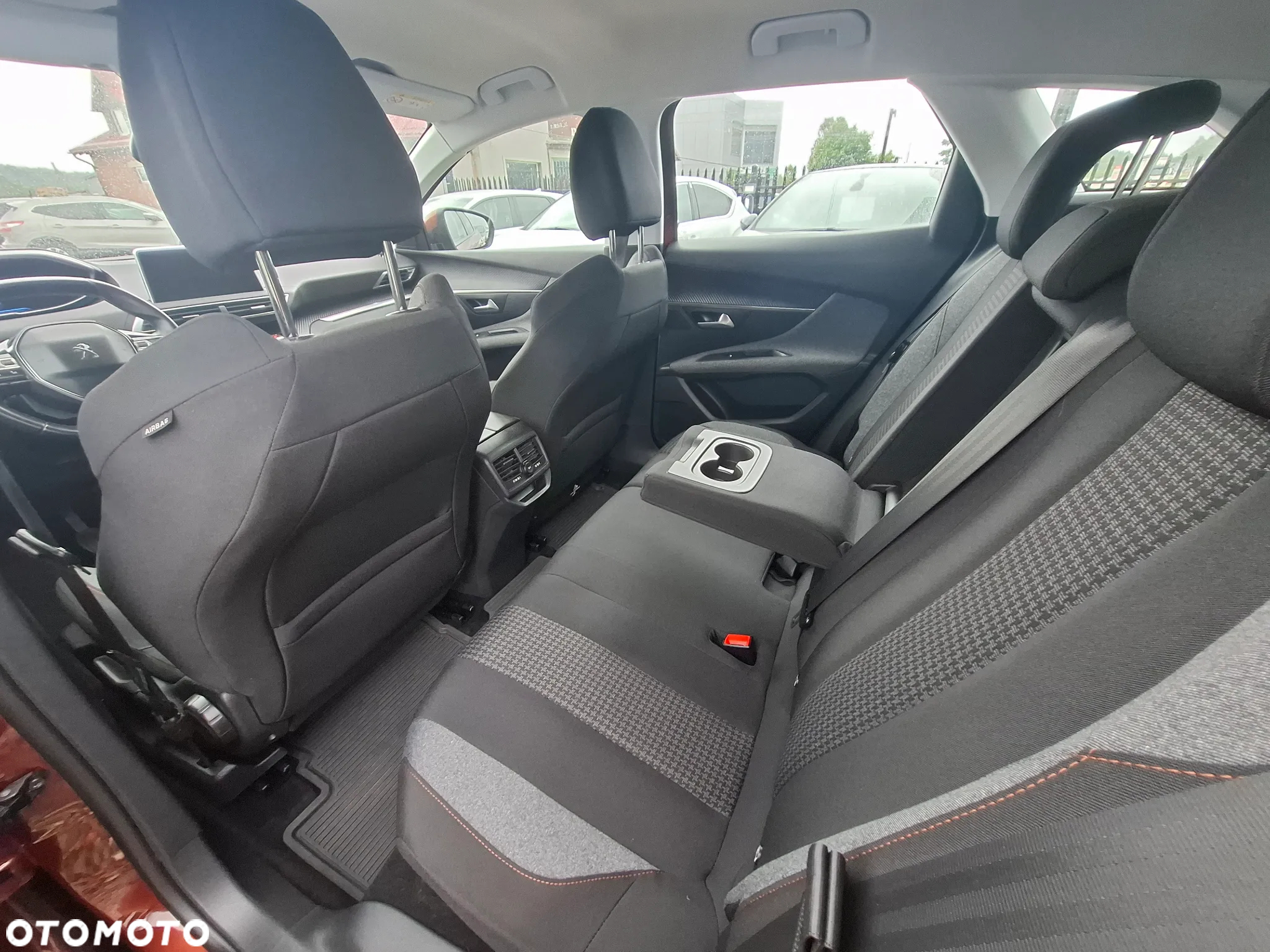 Peugeot 3008 1.2 PureTech Allure - 16