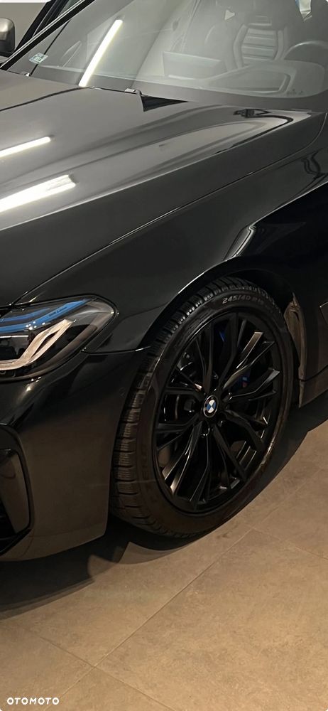 BMW Seria 5 M550i xDrive - 10