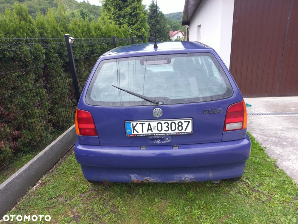 Volkswagen Polo - 2