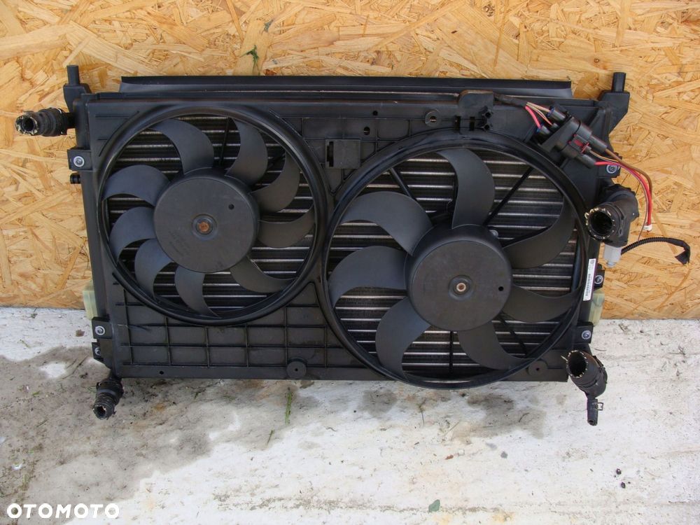 chłodnice wentylatory vw golf vi 1k0121207t 1k0121253bb !! - 4