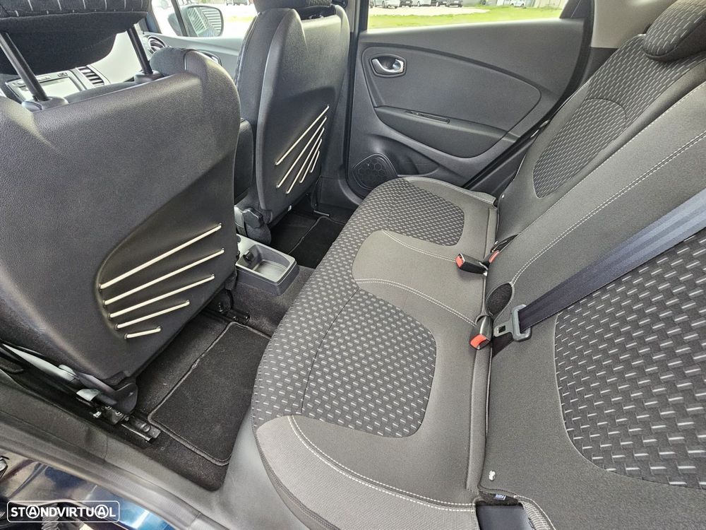 Renault Captur 0.9 TCE Exclusive - 21