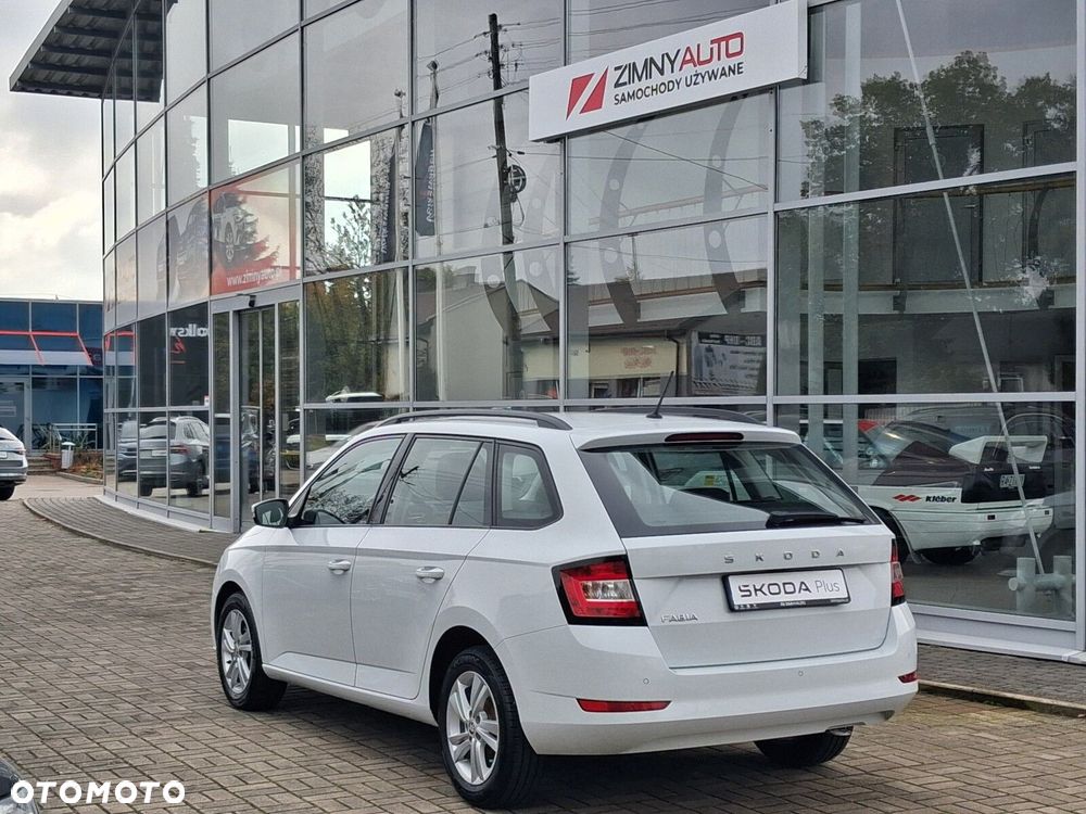Skoda Fabia - 25