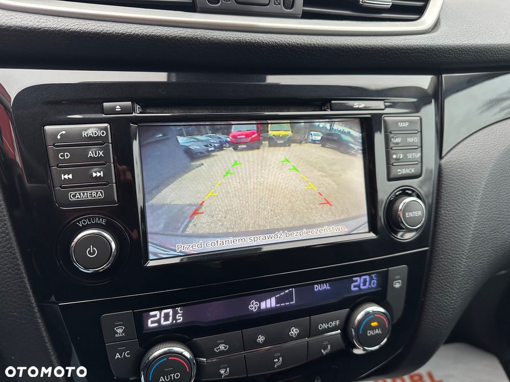 Nissan Qashqai 1.6 DCi N-Connecta EU6 - 16