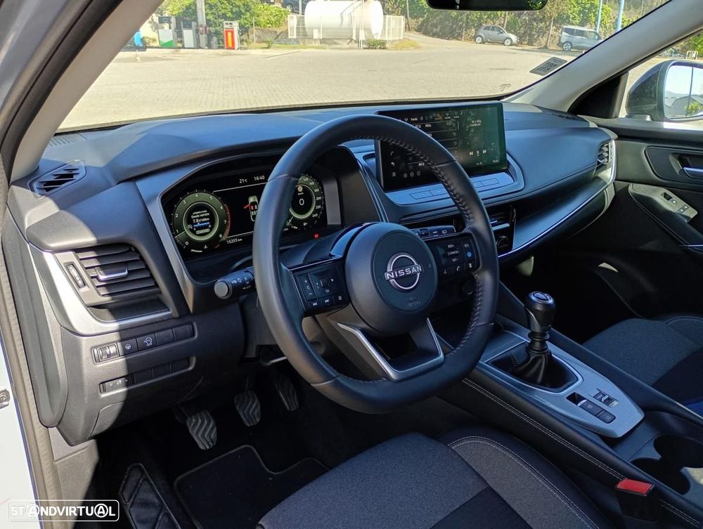 Nissan Qashqai 1.3 DIG-T N-Connecta LED - 11