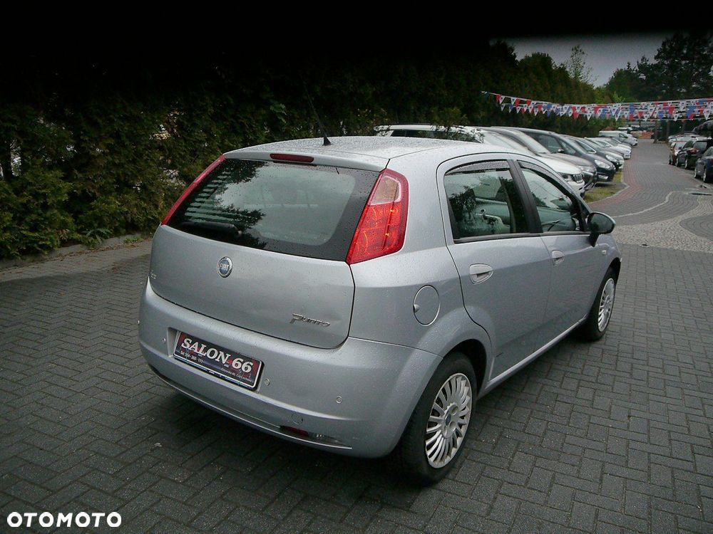 Fiat Grande Punto - 5