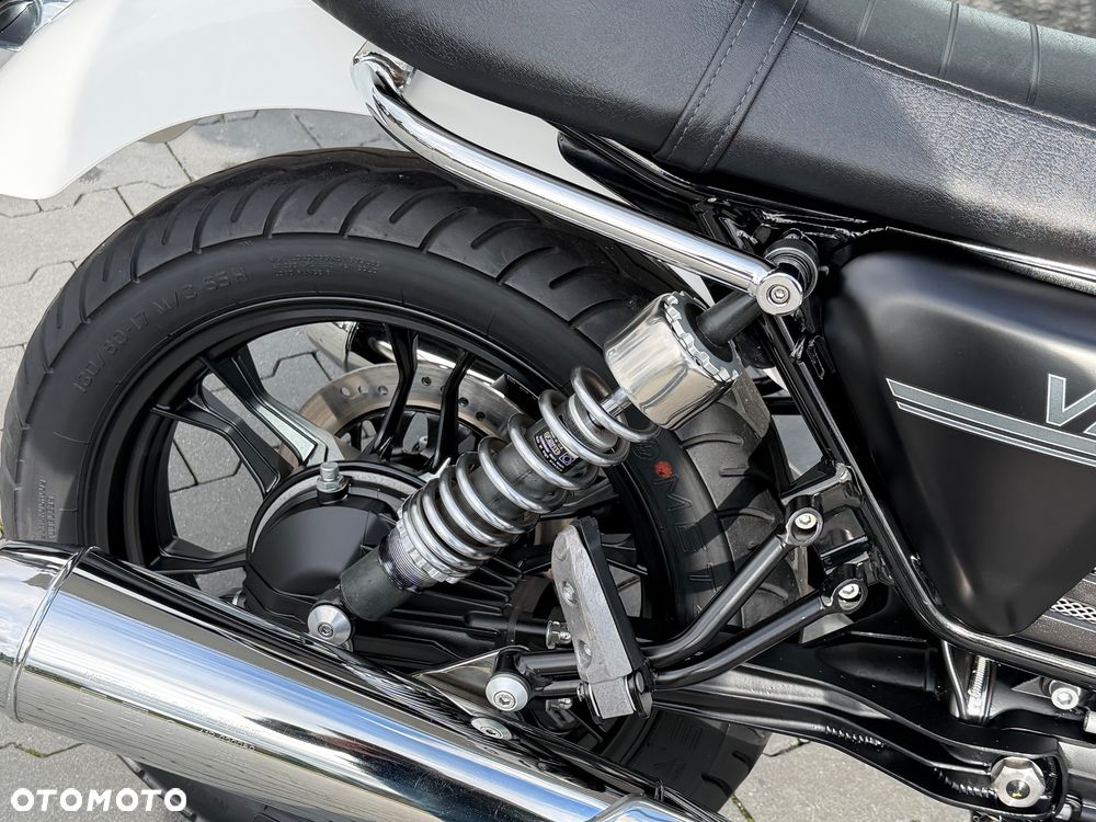 Moto Guzzi V7 - 16