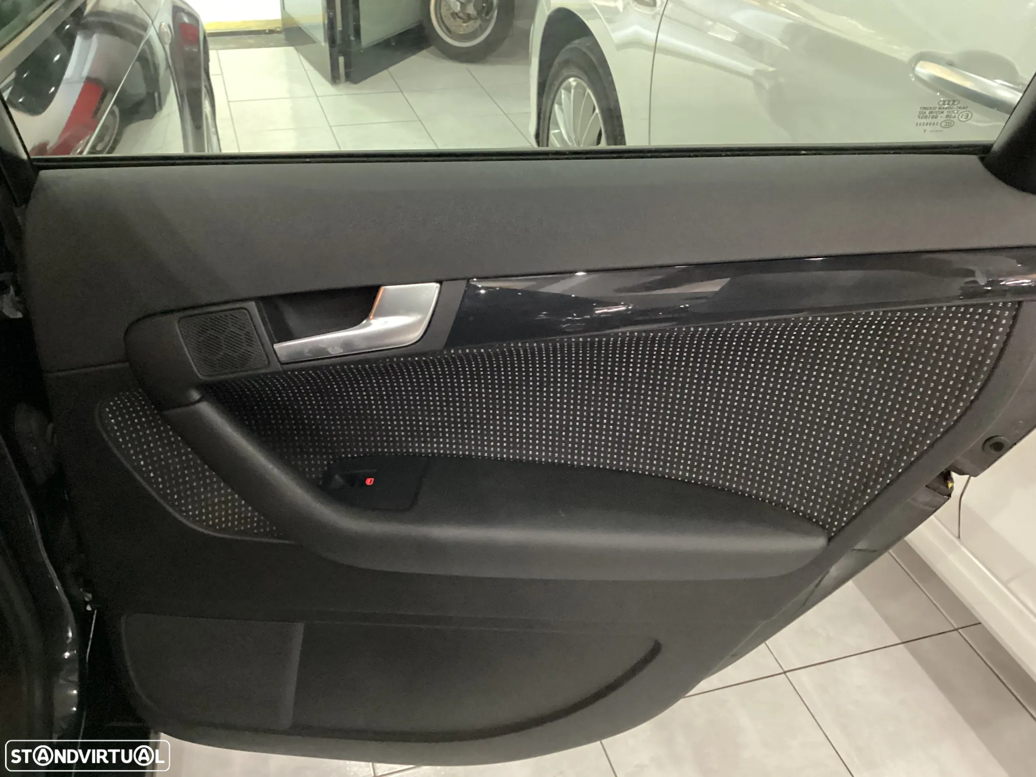 Audi A3 Sportback 2.0 TDi Ambiente - 8