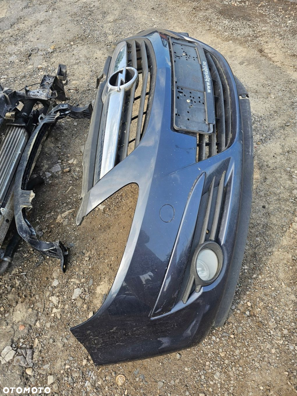 BŁOTNIK MASKA ZDERZAK PAS PRZEDNI CHŁODNICA WODY OPEL CORSA D 07 1.3CDTI - 2