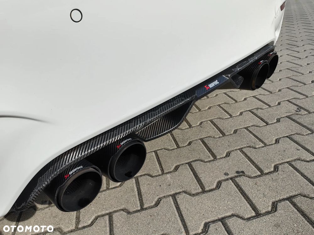 BMW M4 Coupe DKG - 14