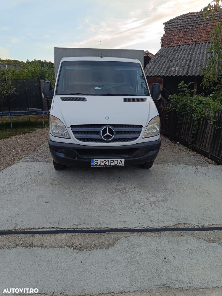 Mercedes-Benz Sprinter - 1