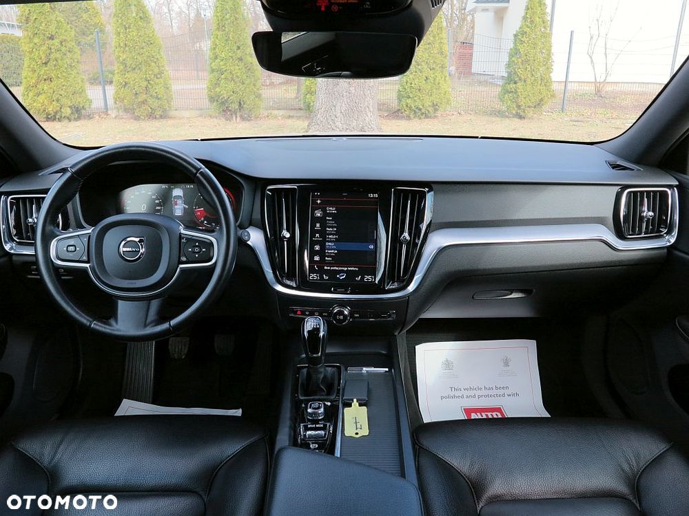 Volvo V60 D3 Momentum - 10