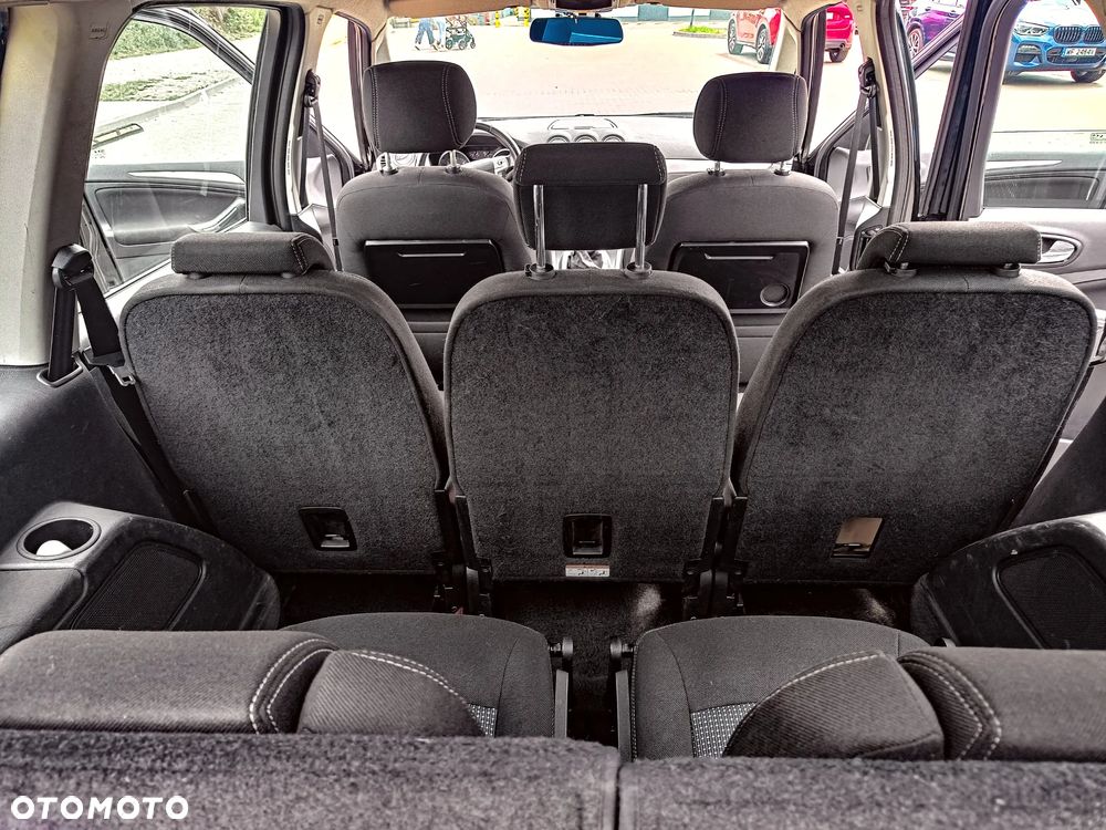 Ford Galaxy 2.0 TDCi Titanium - 18