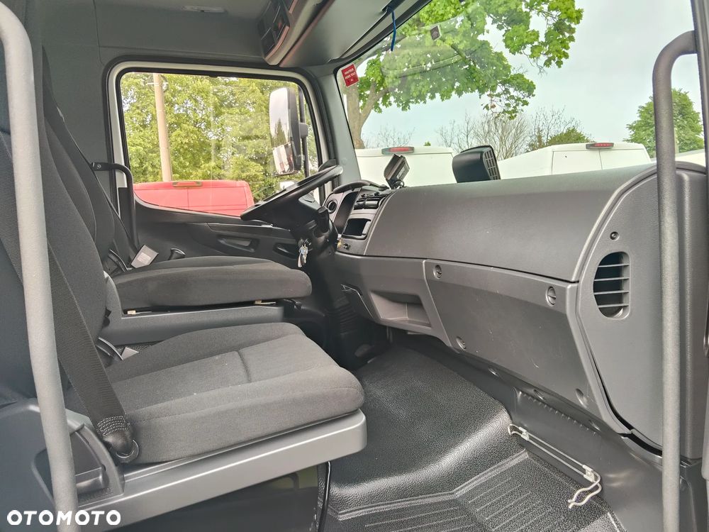 Mercedes-Benz Atego 1221 - 21