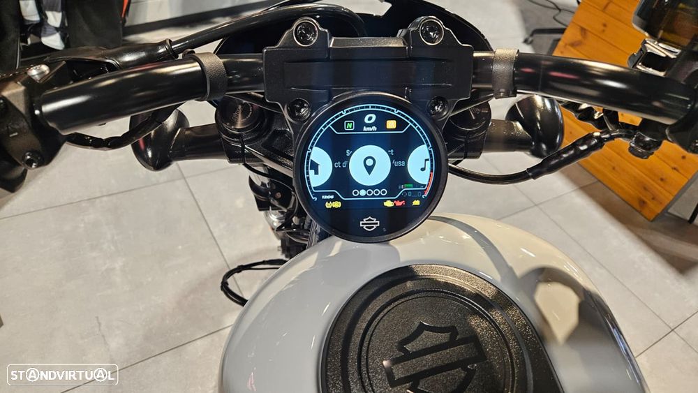 Harley-Davidson Sportster Nightster Special - 15