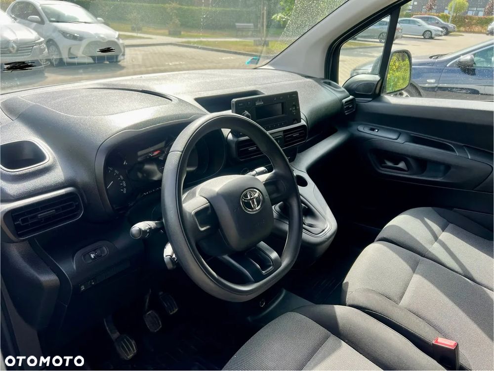 Toyota Proace City - 4