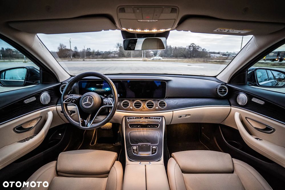Mercedes-Benz Klasa E 400 d 4Matic 9G-TRONIC Avantgarde - 16