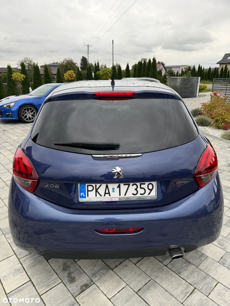 Peugeot 208 2018 photo 4