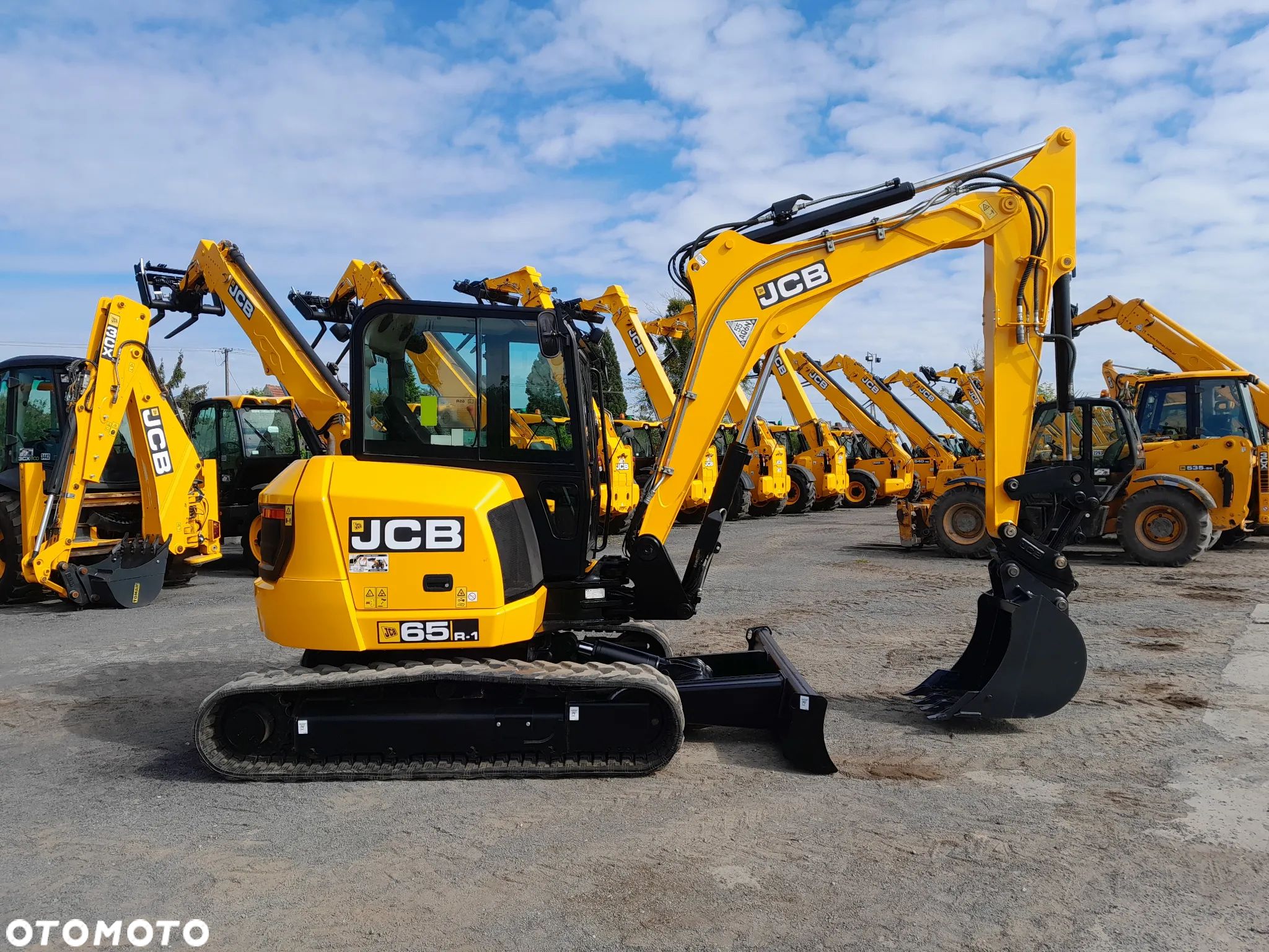 JCB 65r-1 - 1