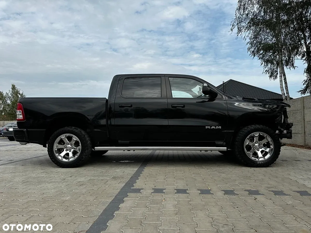 Dodge RAM 1500 5.7 4x4 - 15
