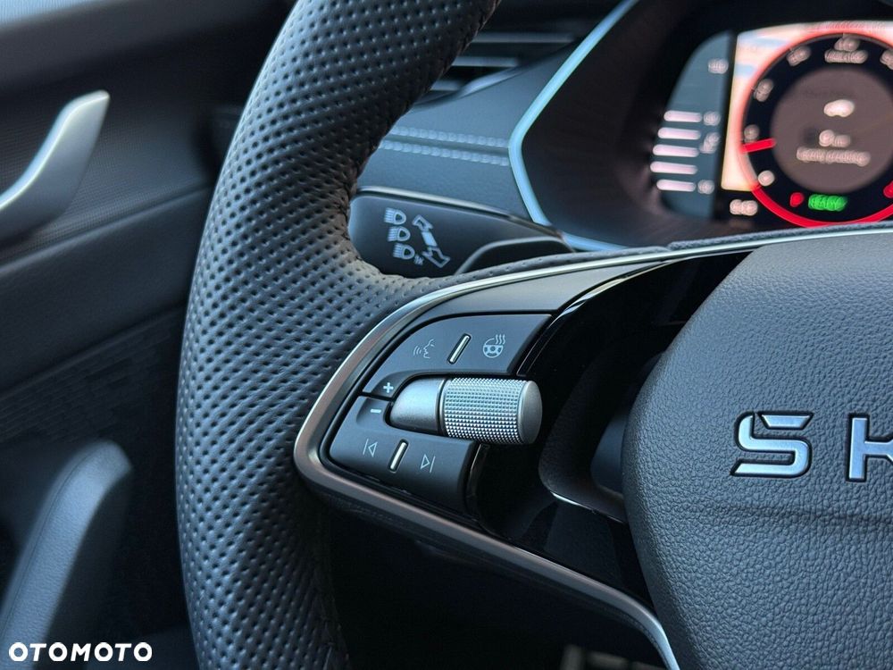 Skoda Octavia 1.5 TSI mHEV Sportline DSG - 25