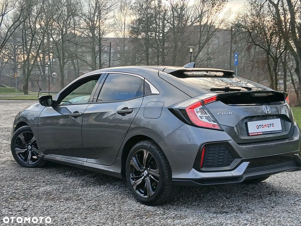 Honda Civic 1.0 i-VTEC Turbo CVT Elegance - 4