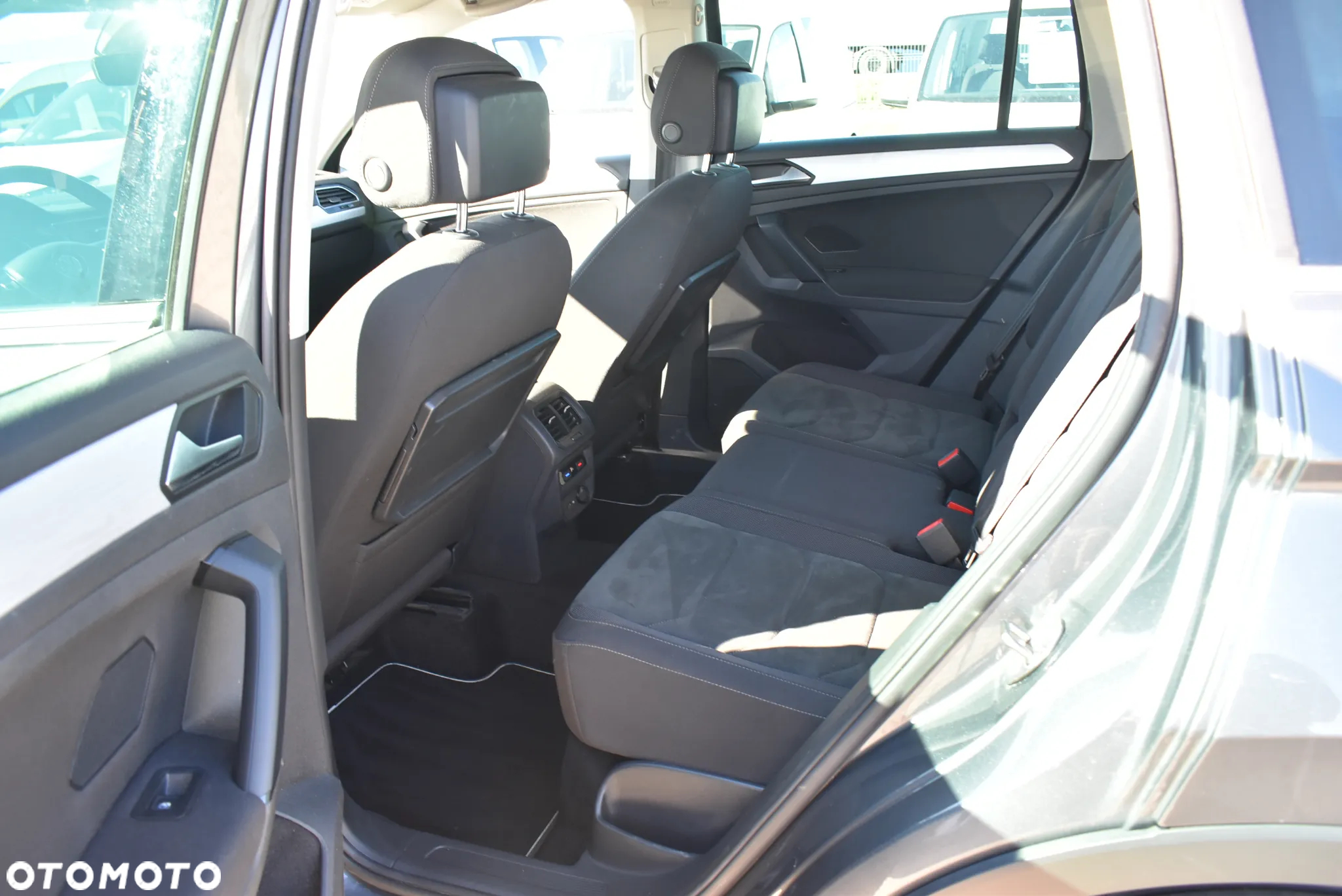 Volkswagen Tiguan 1.5 TSI EVO Comfortline DSG - 11